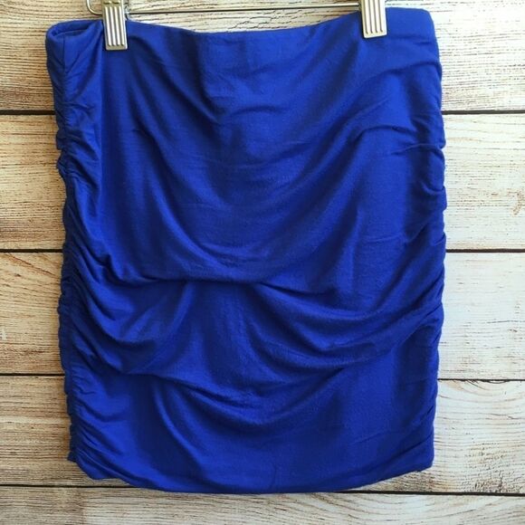‎FREE PEOPLE RUCHED TUBE TOP IN BLUE - Picture 4 of 4